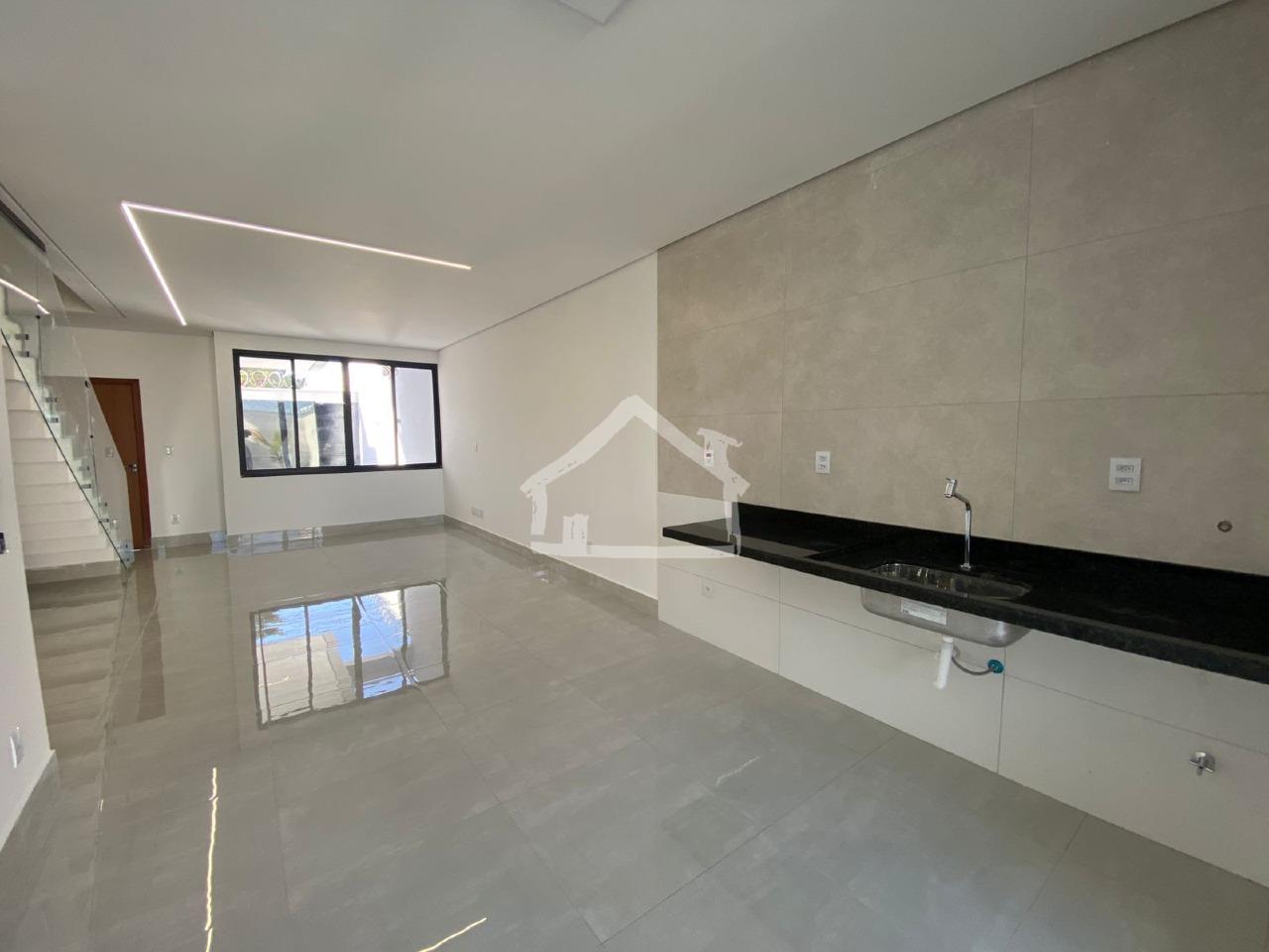 Casa Geminada à venda no Residencial Bethânia: Cozinha