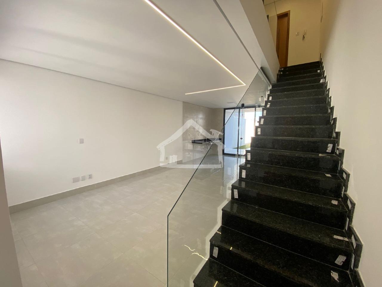 Casa Geminada à venda no Residencial Bethânia: Entrada