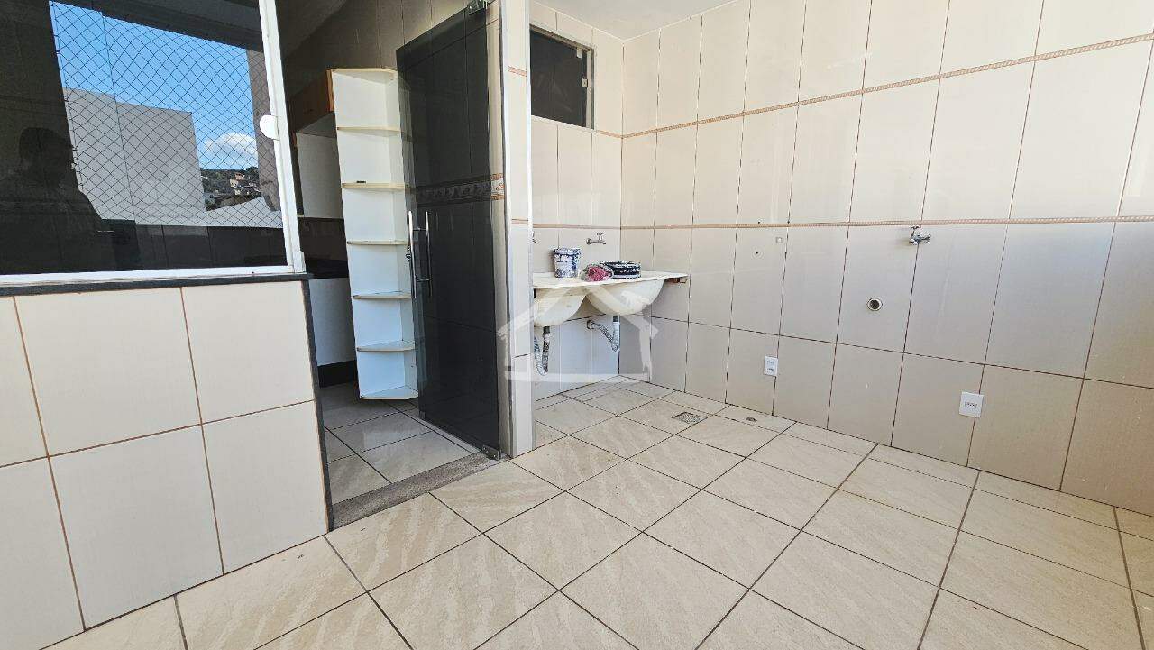 Apartamento para aluguel no Caravelas: Área de Serviço