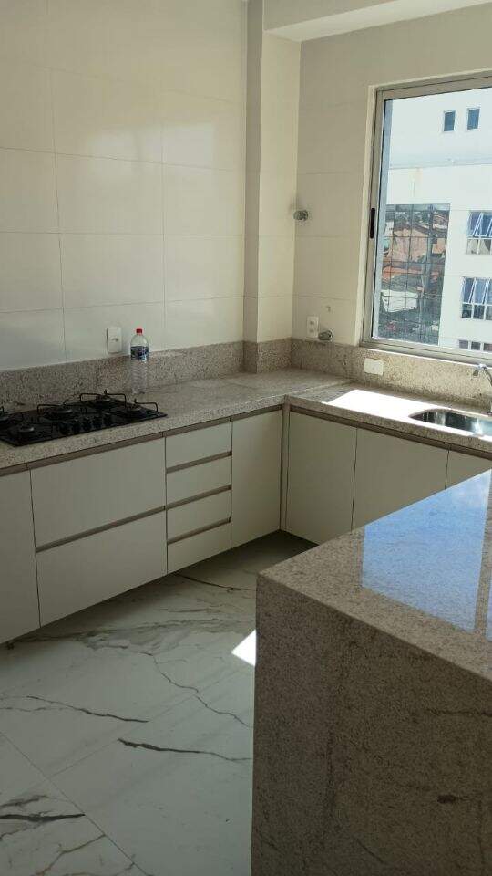 Apartamento para aluguel no Centro: 