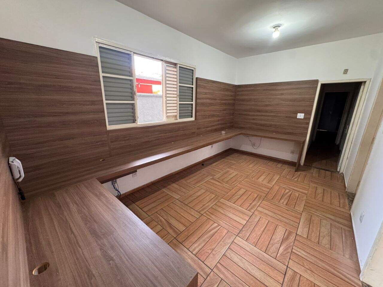 Casa comercial para aluguel no Centro: 