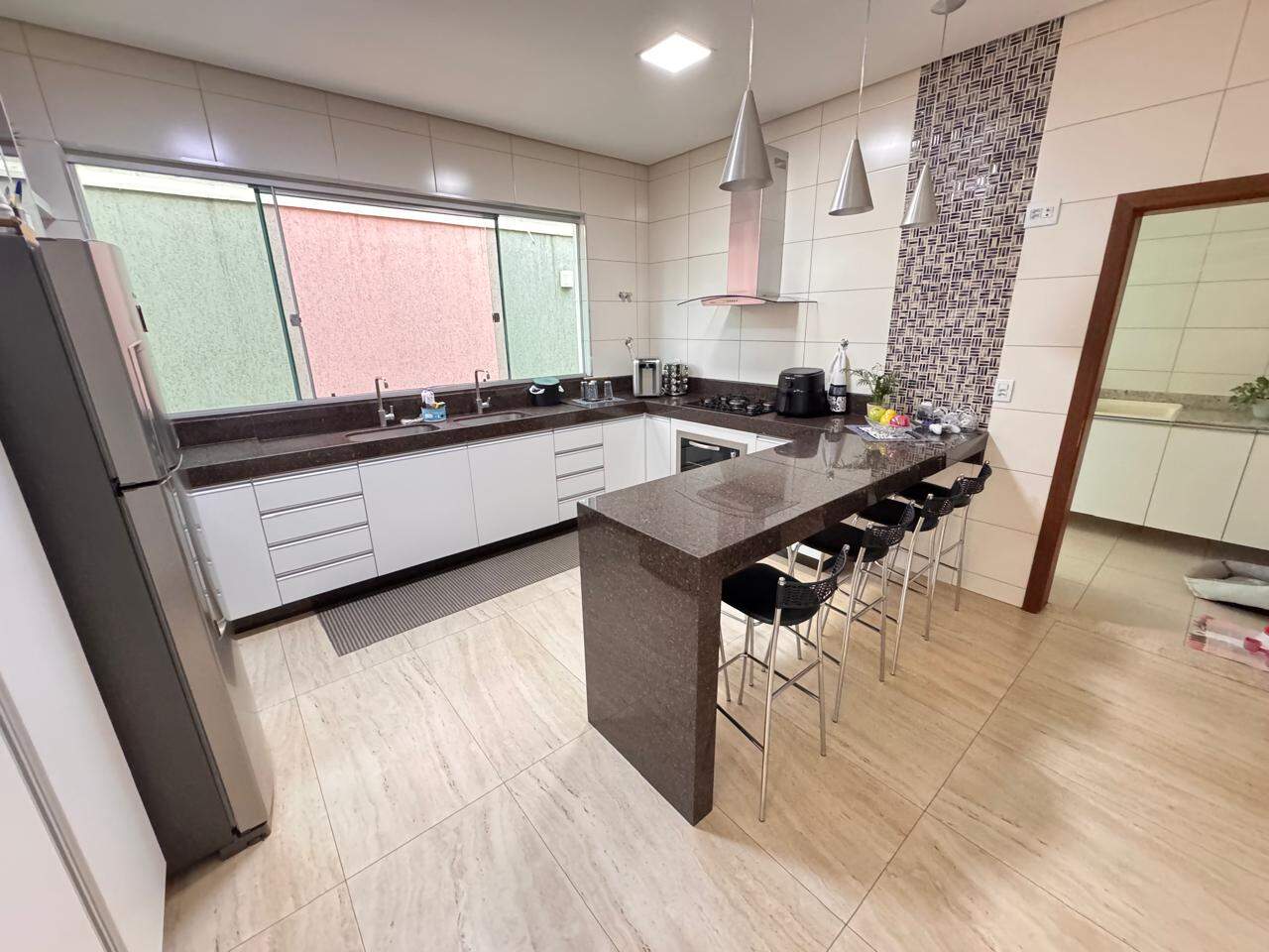 Casa à venda no Estância Silveira: 