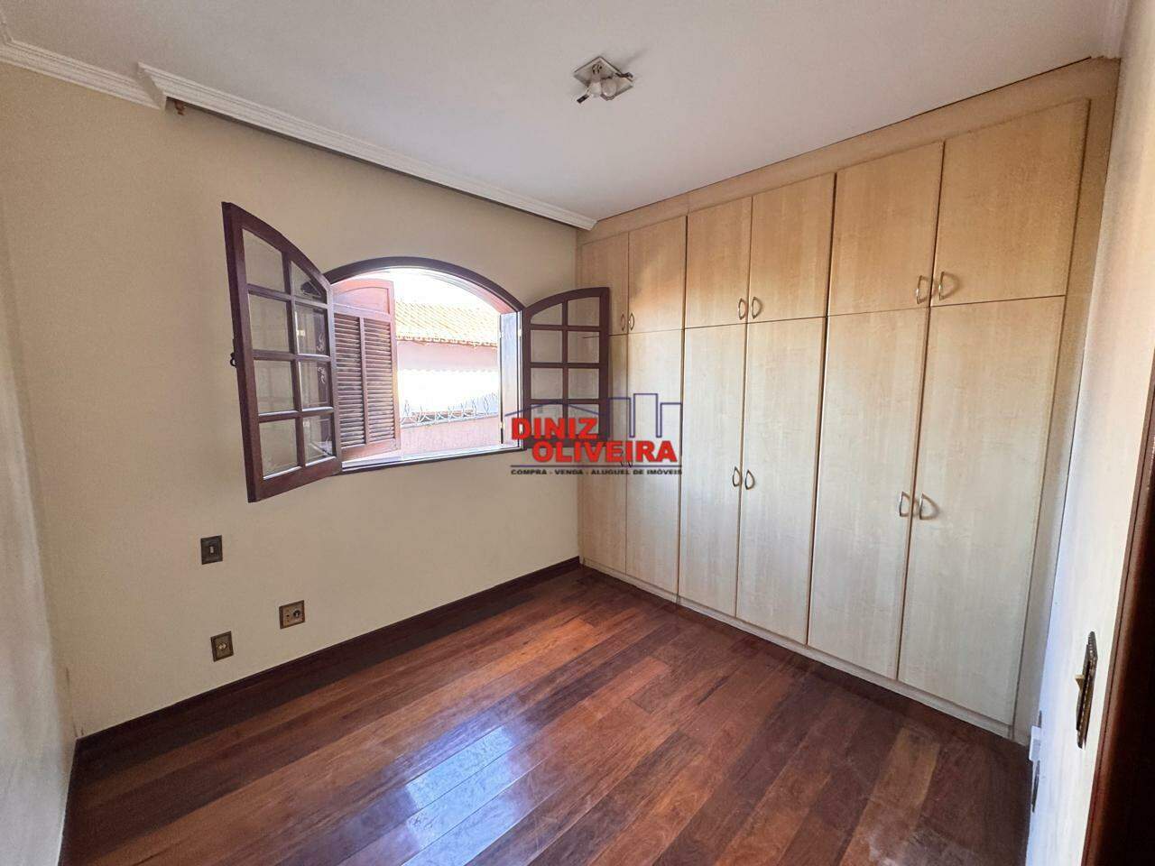 Casa para aluguel no Três Barras: 