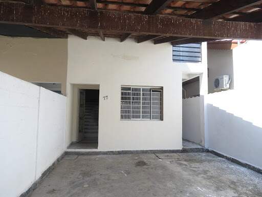 Sobrado para alugar em Characa das Rosas - Jacupiranga