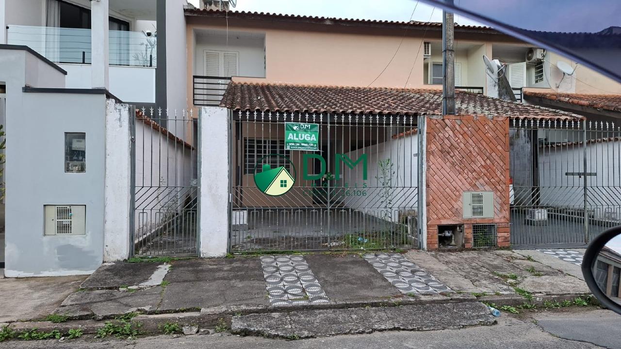 Sobrado para alugar em Characa das Rosas - Jacupiranga