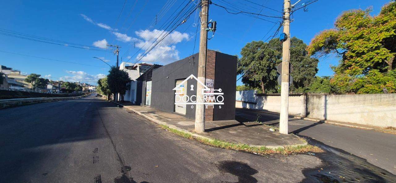 Loja para aluguel no Grã Duquesa: 