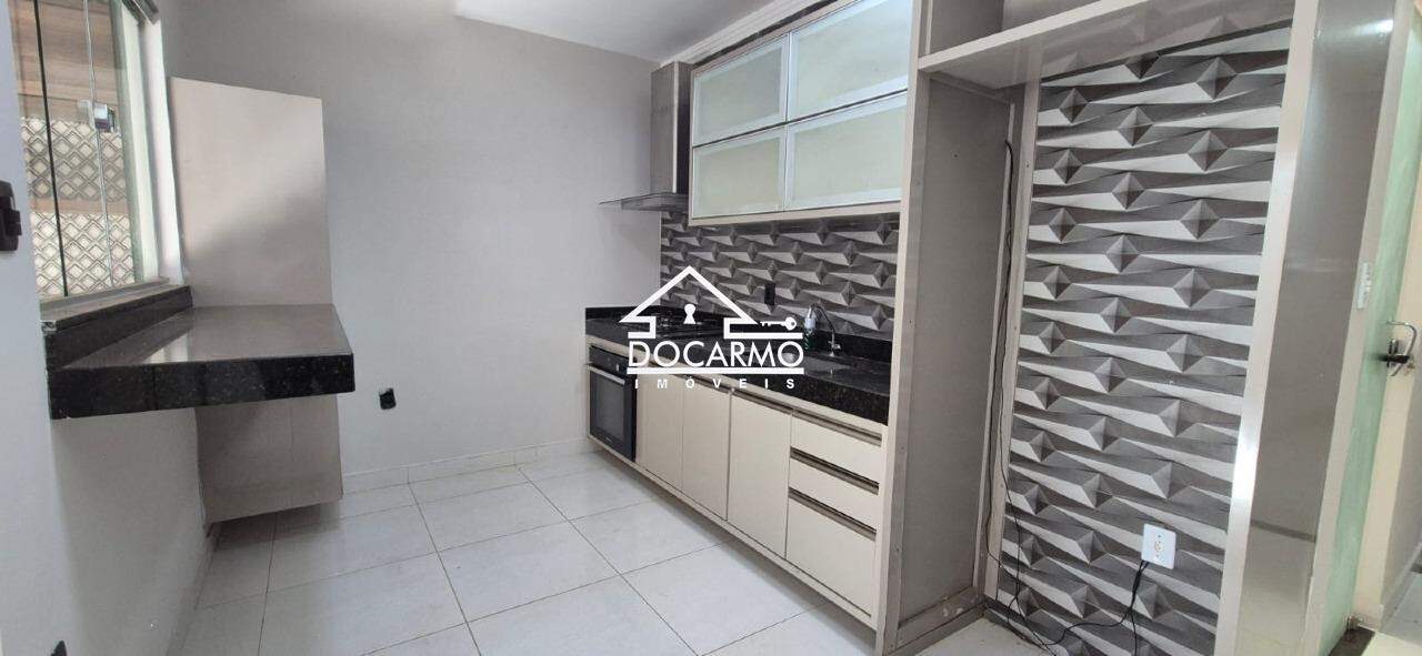 Casa à venda no SANTOS DUMOND: Cozinha