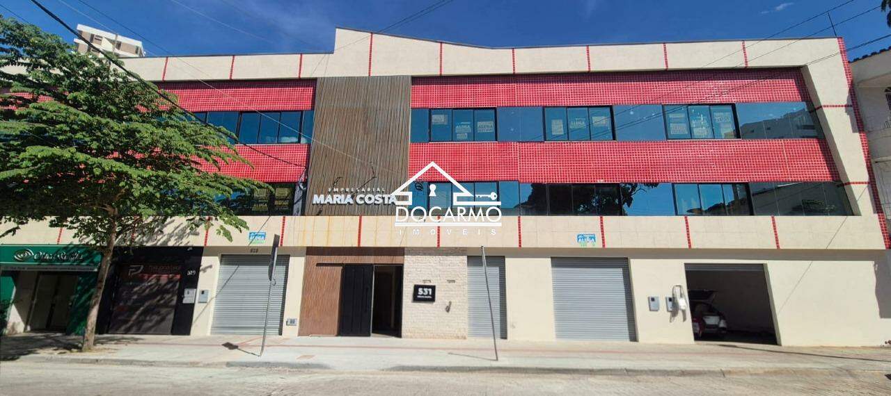 Sala para aluguel no Centro: 