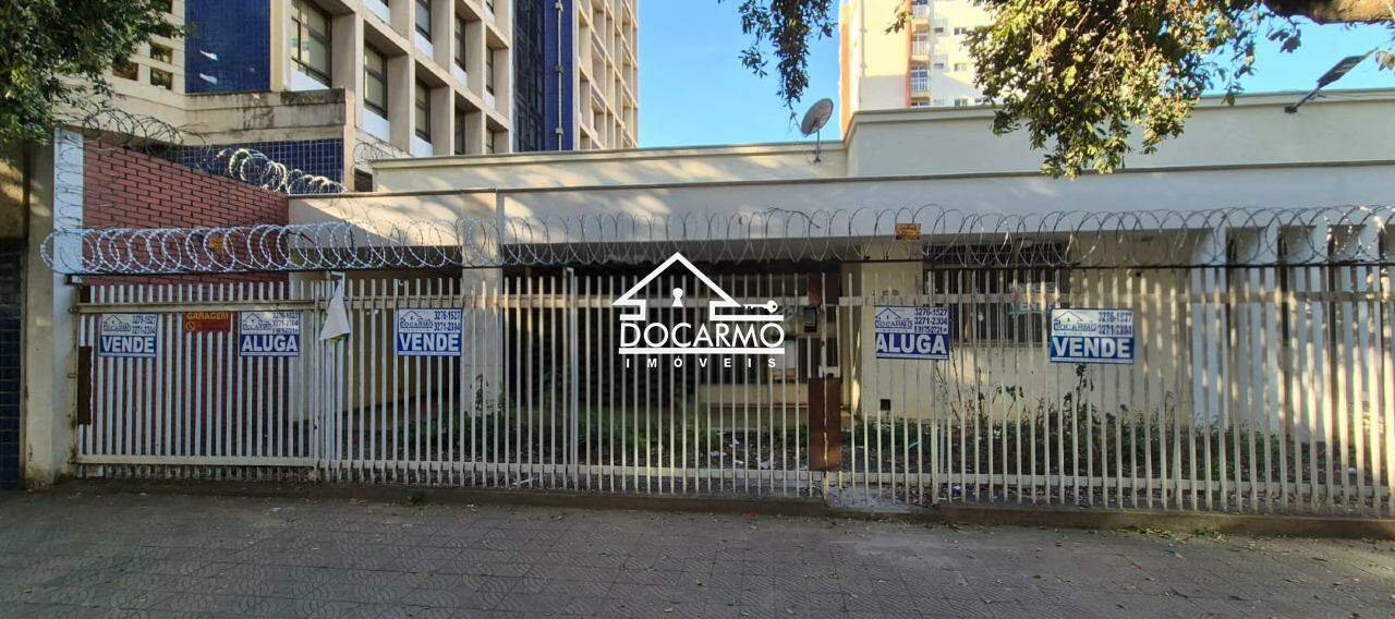 Casa para aluguel no Centro: 