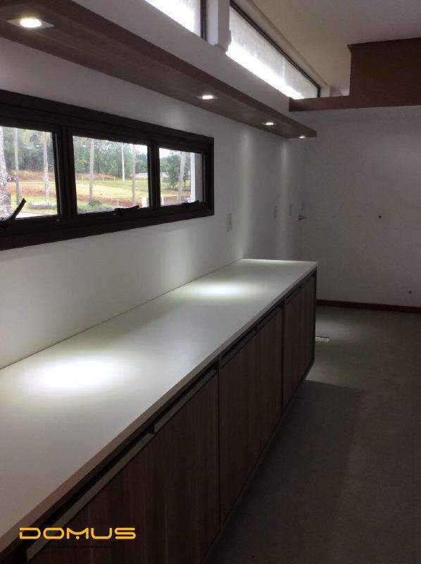 Casa para aluguel no Country: 
