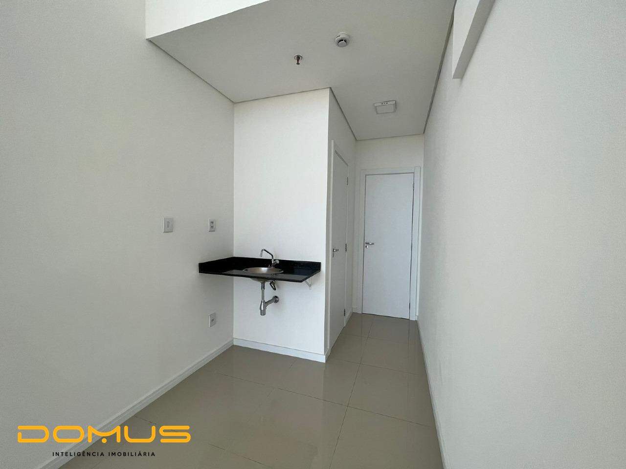 Sala para aluguel no Centro: 