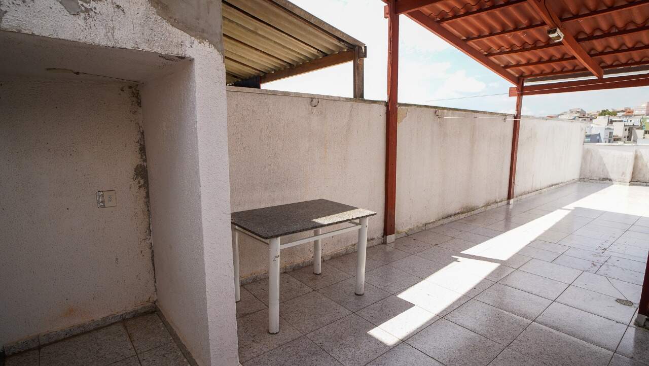 Cobertura à venda no Vila Eldízia: 