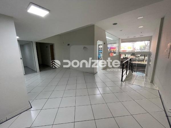 Prédio à venda no Centro: 