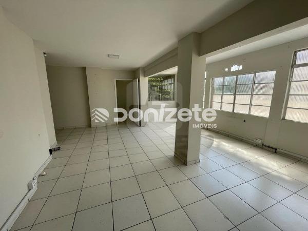 Prédio à venda no Centro: 