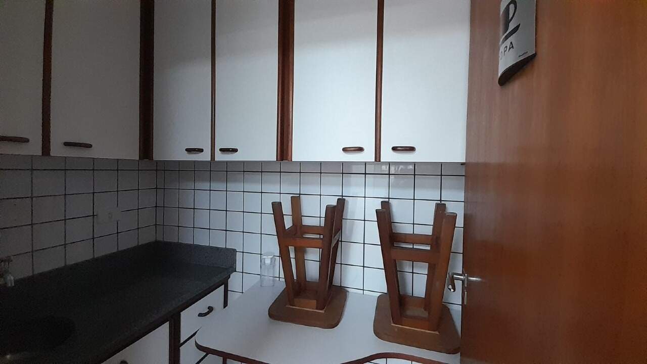 Sala para aluguel no Centro: 