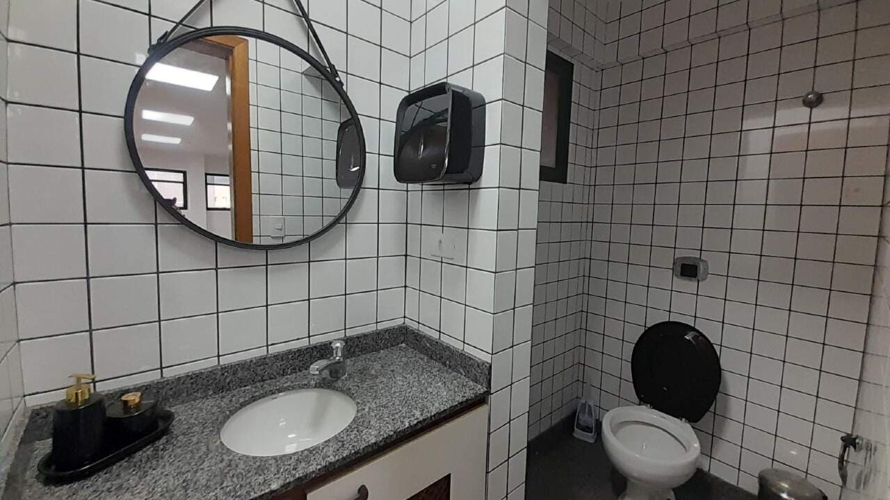 Sala para aluguel no Centro: 