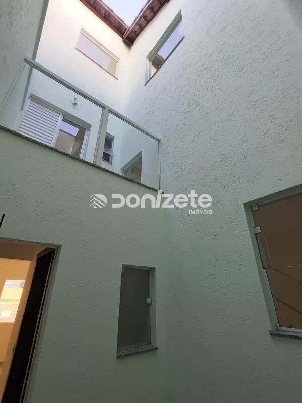 Sobrado à venda no Campestre: 