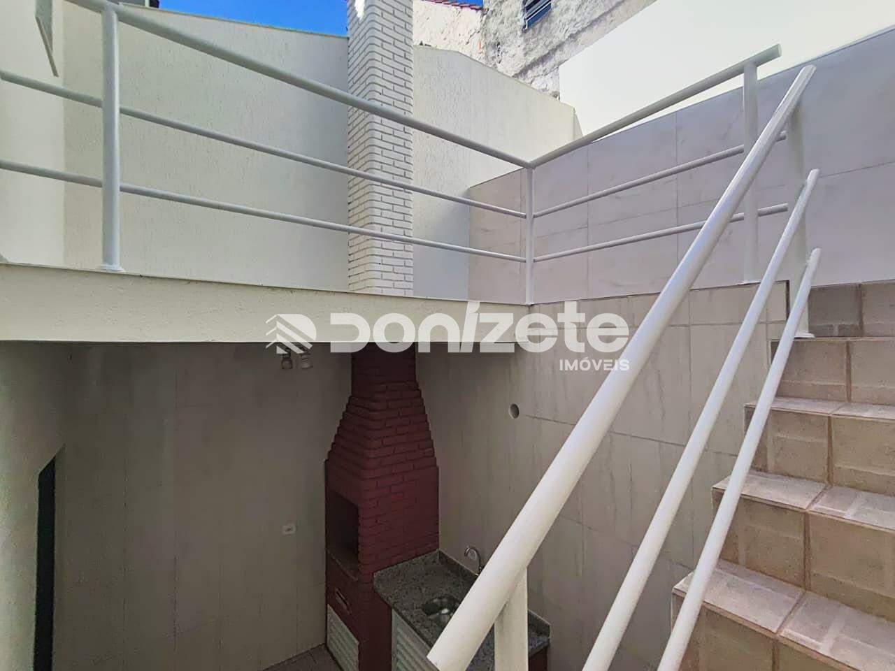 Sobrado à venda no Campestre: 