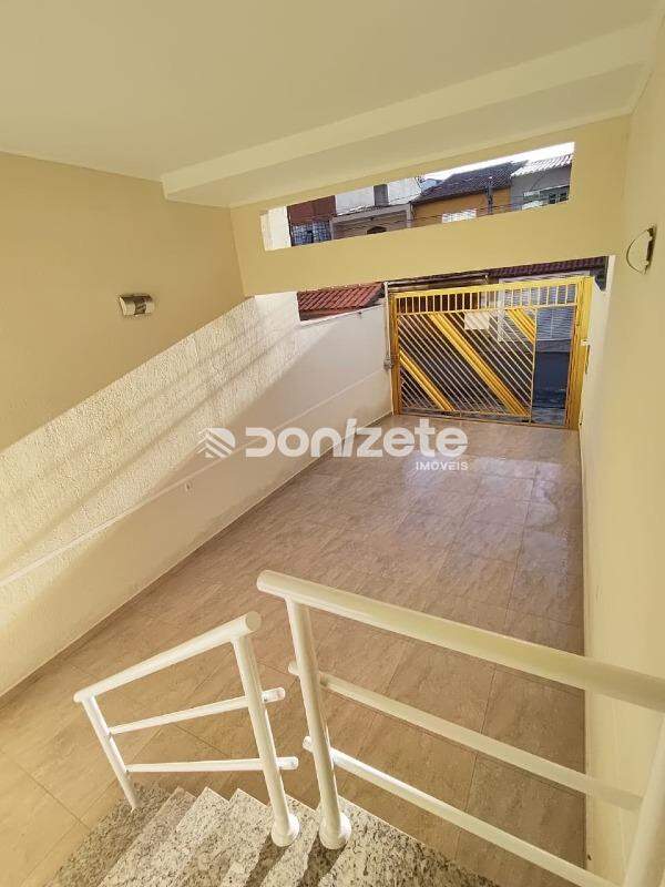 Sobrado à venda no Campestre: 