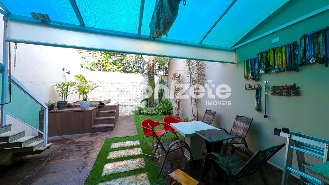 Sobrado à venda no Vila Santa Teresa: 