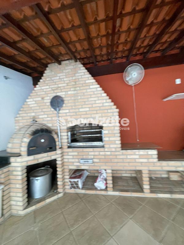 Sobrado à venda no Campestre: 