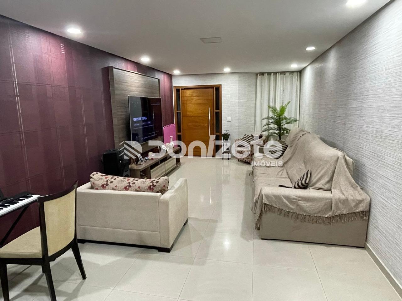 Sobrado à venda no Vila Dora: 