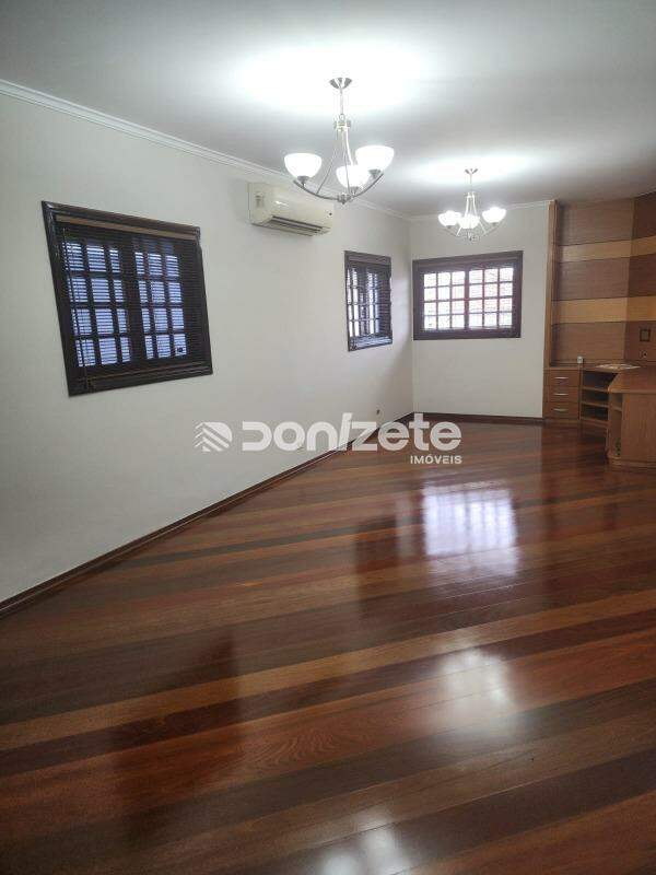 Sobrado à venda no Vila Floresta: 