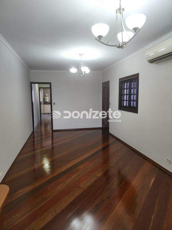 Sobrado à venda no Vila Floresta: 