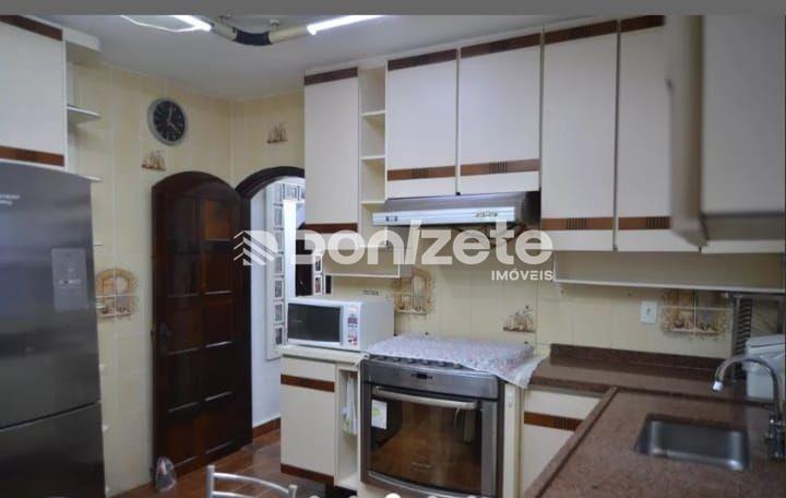 Sobrado à venda no Vila América: 