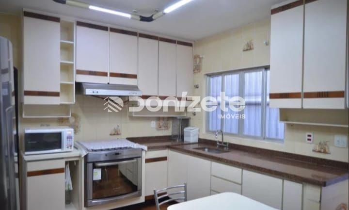 Sobrado à venda no Vila América: 