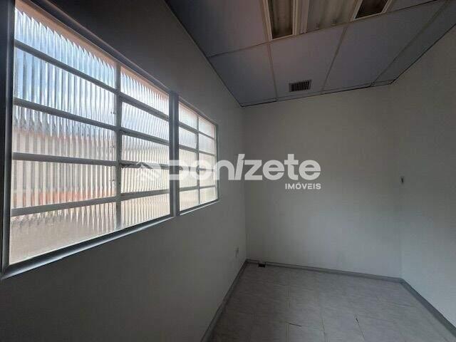 Sobrado à venda no Jardim: 