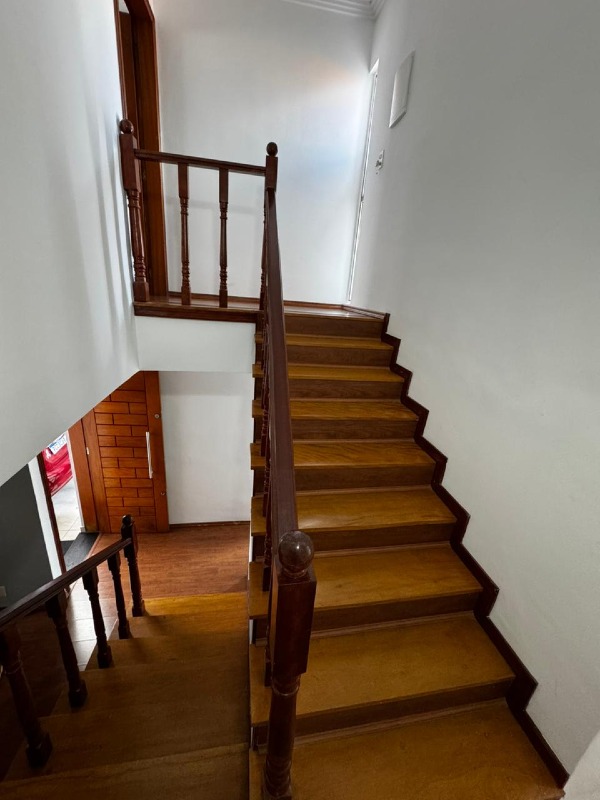 Sobrado à venda no Campestre: 