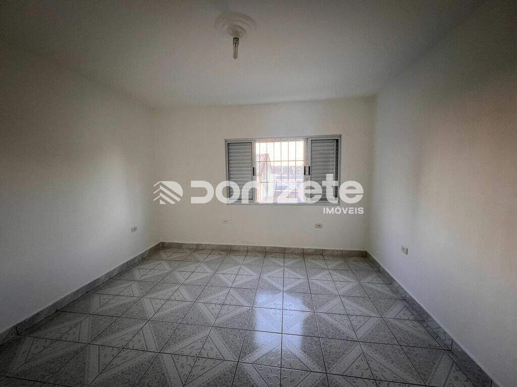 Sobrado para aluguel no Campestre: 