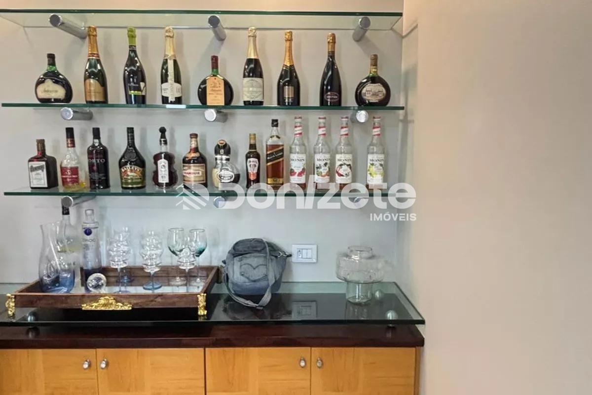 Apartamento à venda no Vila Bastos: 