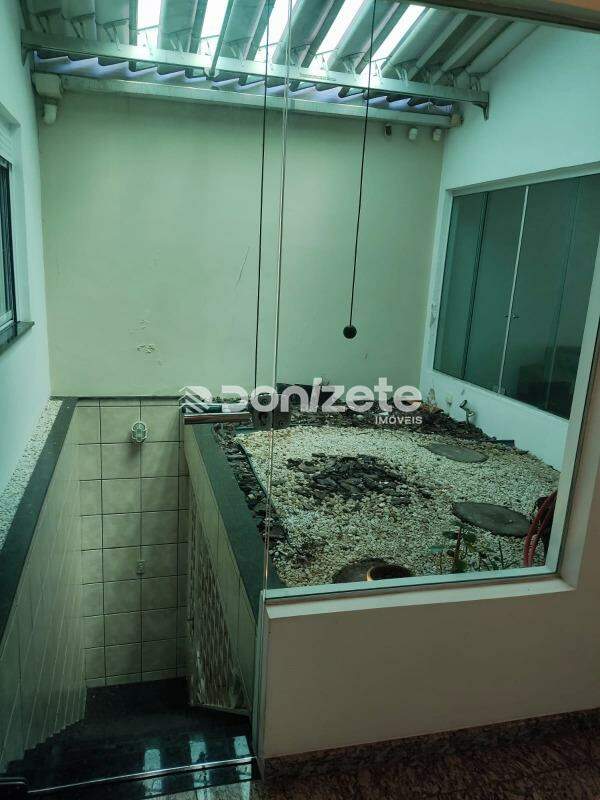 Casa à venda no Campestre: 