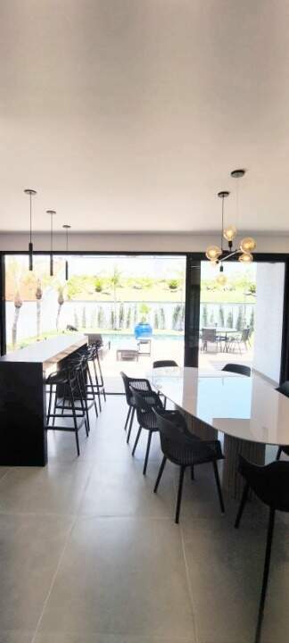 Casa à venda no Condomínio Shambala III: 