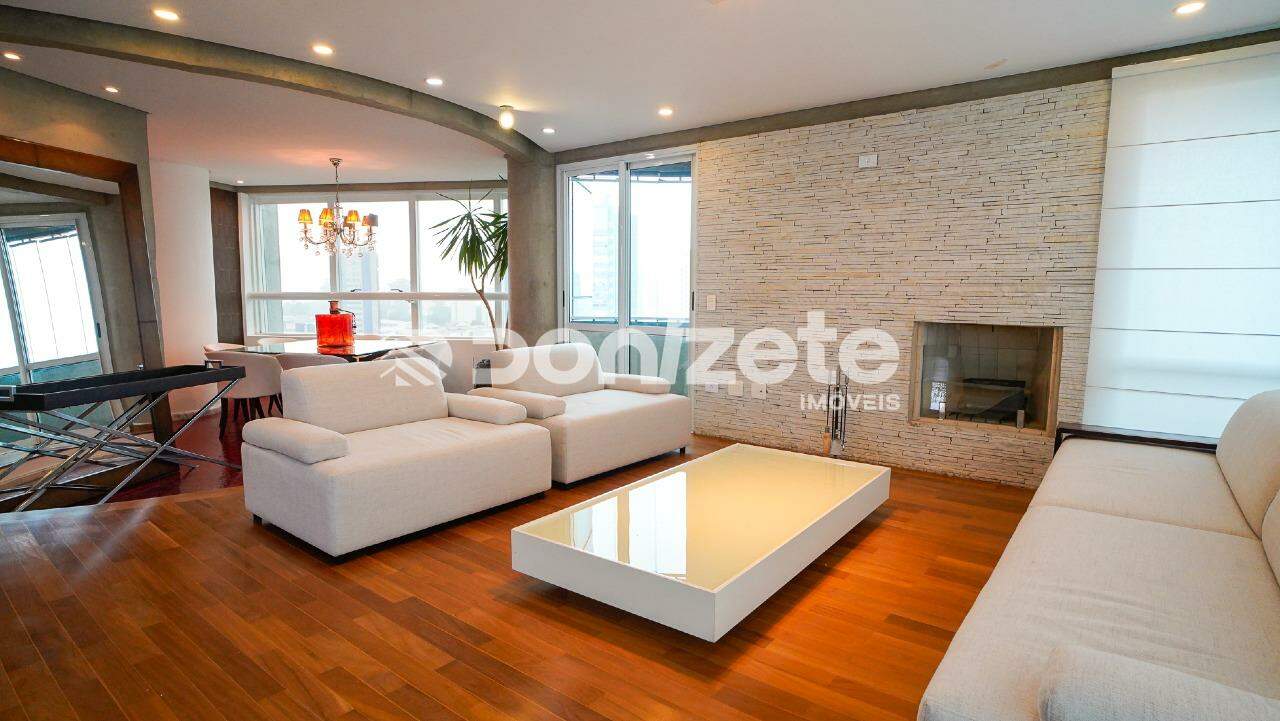 Cobertura à venda no Jardim: 