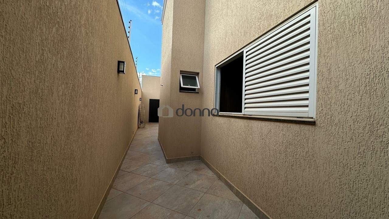 Casa à venda no Jardim Itália II: 
