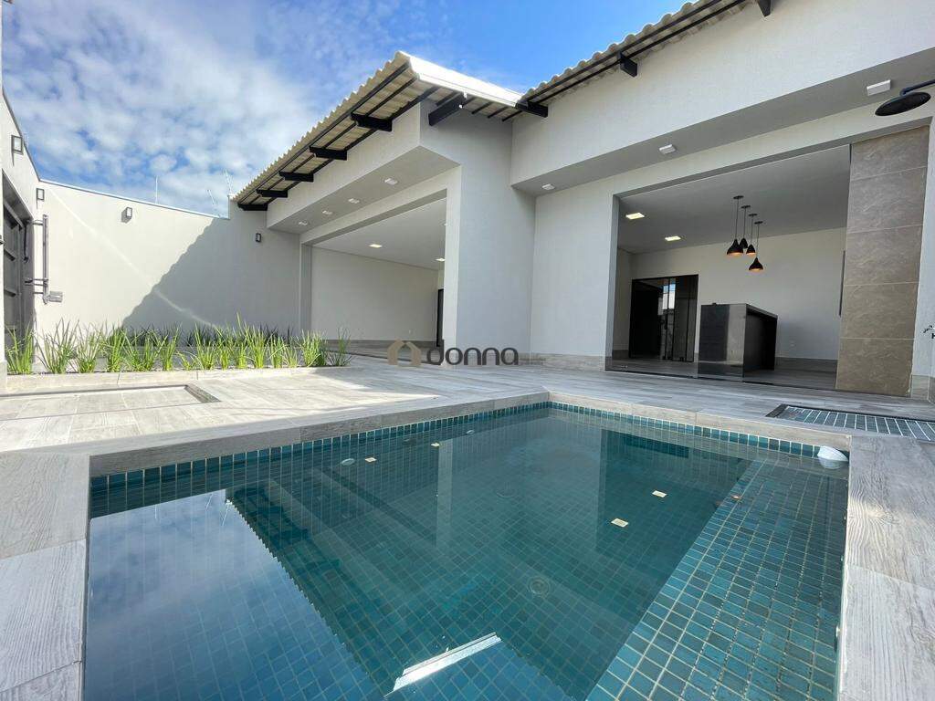 Casa à venda no Jardim do Lago: 