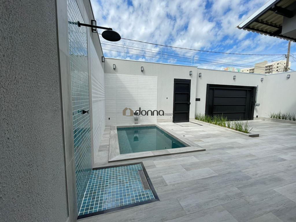 Casa à venda no Jardim do Lago: 