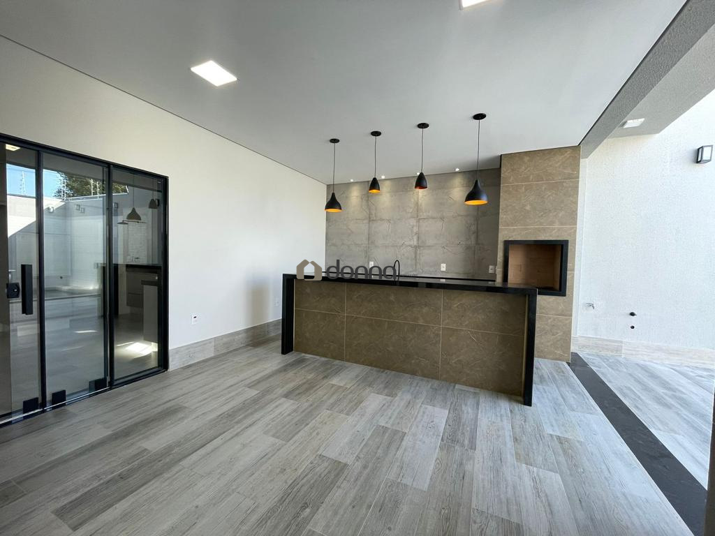 Casa à venda no Jardim do Lago: 