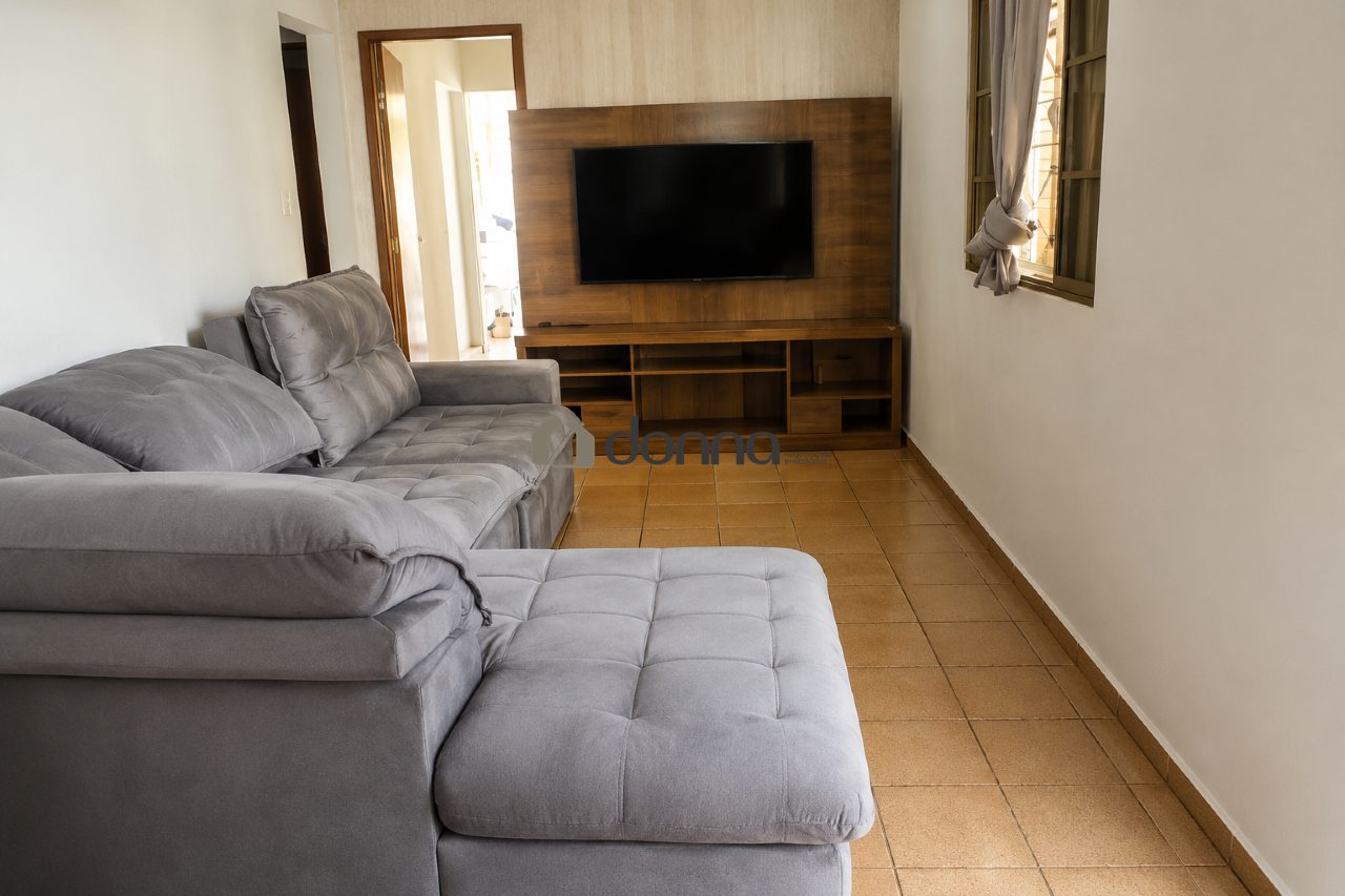 Casa à venda no Conjunto Margarida Rosa de Azevedo: 