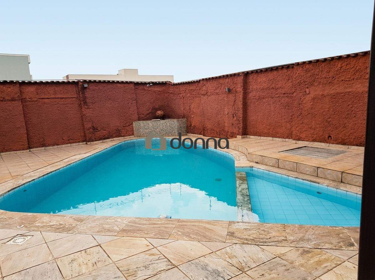 Casa à venda no Santa Maria: 