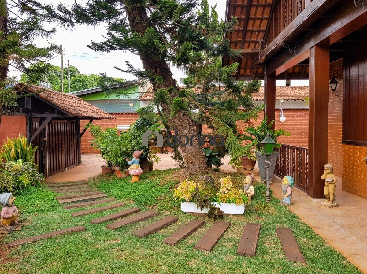 Casa à venda no Santa Maria: 