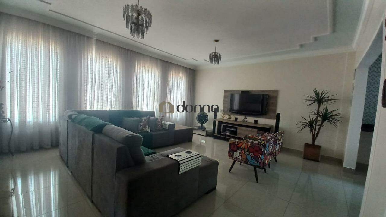 Casa à venda no Parque São Geraldo: 