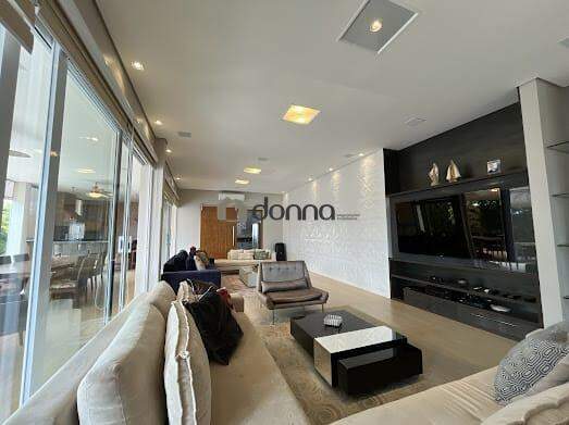 Sobrado à venda no Estância dos Ipês: 