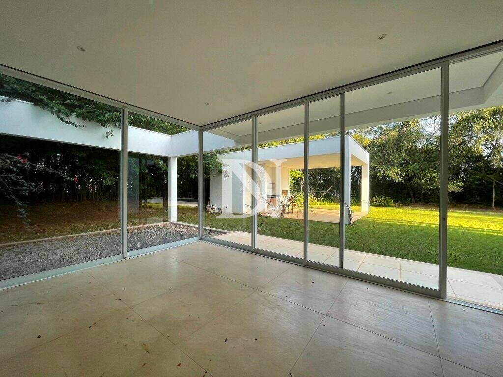 Casa em condomínio à venda no Condomínio Terras de São José: 