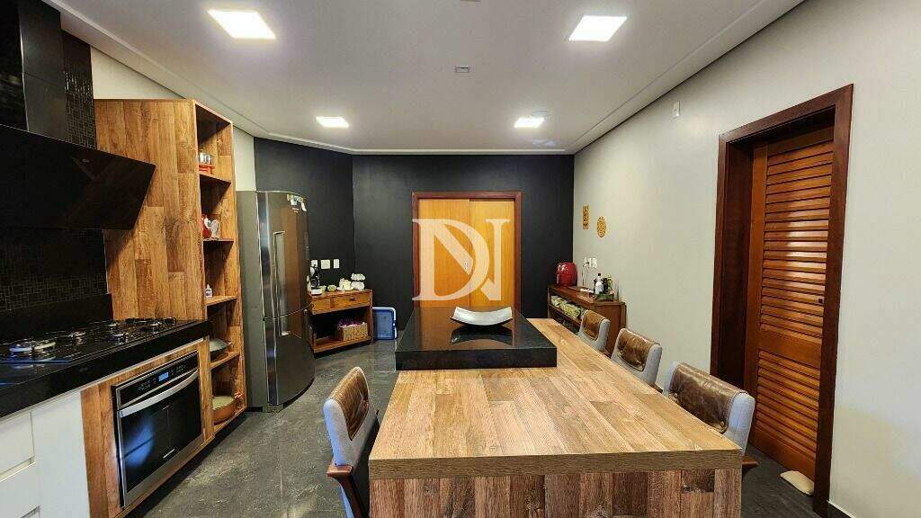 Casa em condomínio à venda no Condomínio Fazenda Vila Real de Itu: 