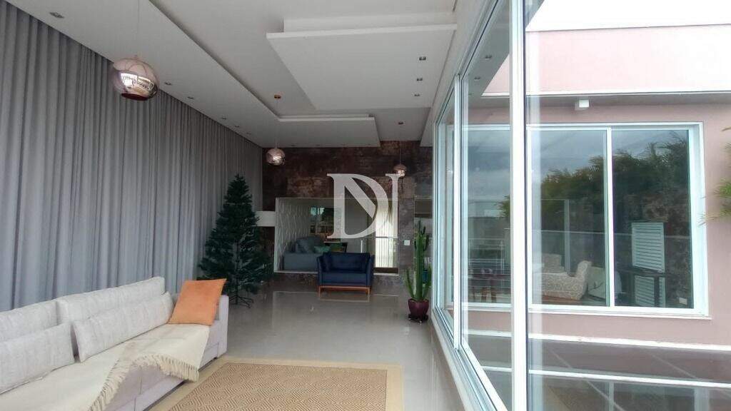 Casa em condomínio à venda no Terras de Monte Serrat: 