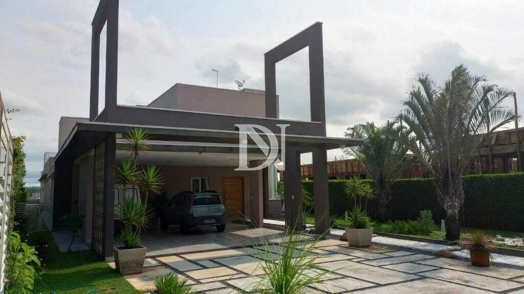 Casa em condomínio à venda no Terras de Monte Serrat: 